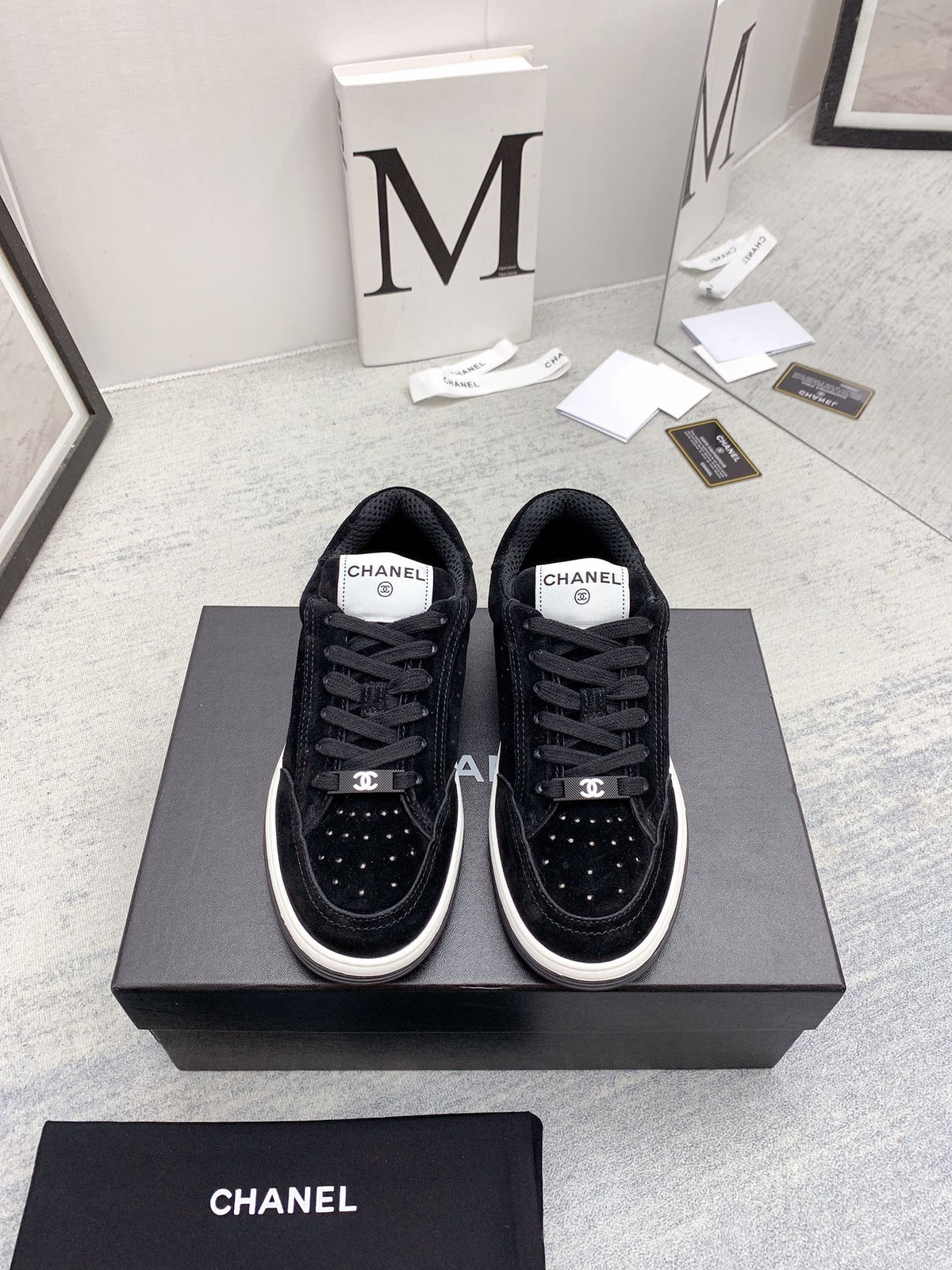 CC 26s Low Top Sneakers Black Suede Leather 160059