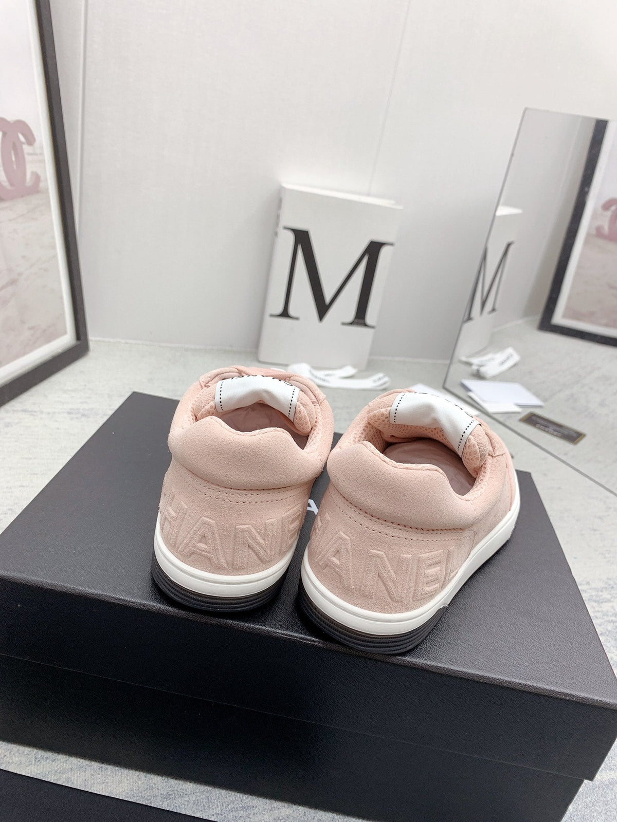 CC 26s Low Top Sneakers Pink Suede Leather 160064