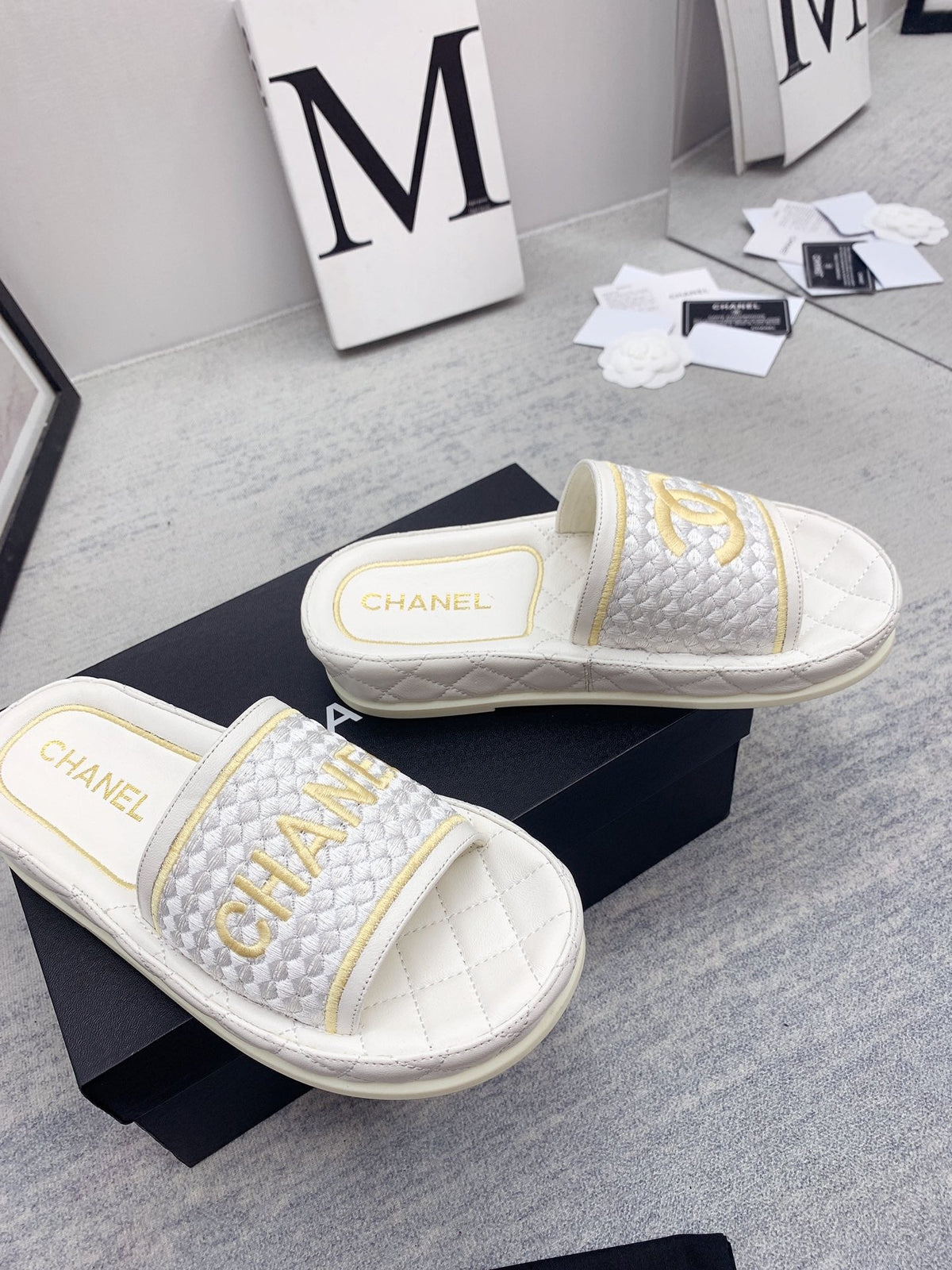 CC 26s Mules White Gold Fabric Lambskin 160068