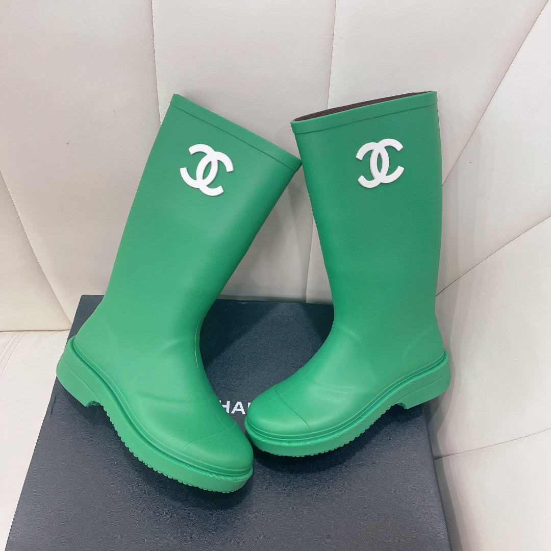 CC 26s Vintage Rain Boots Mint Green Rubber 476067