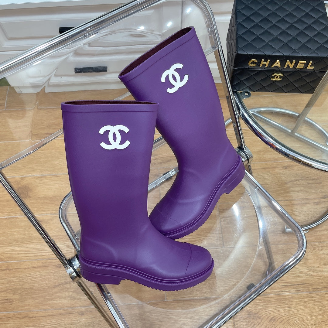 CC 26s Vintage Rain Boots Purple Rubber 476070