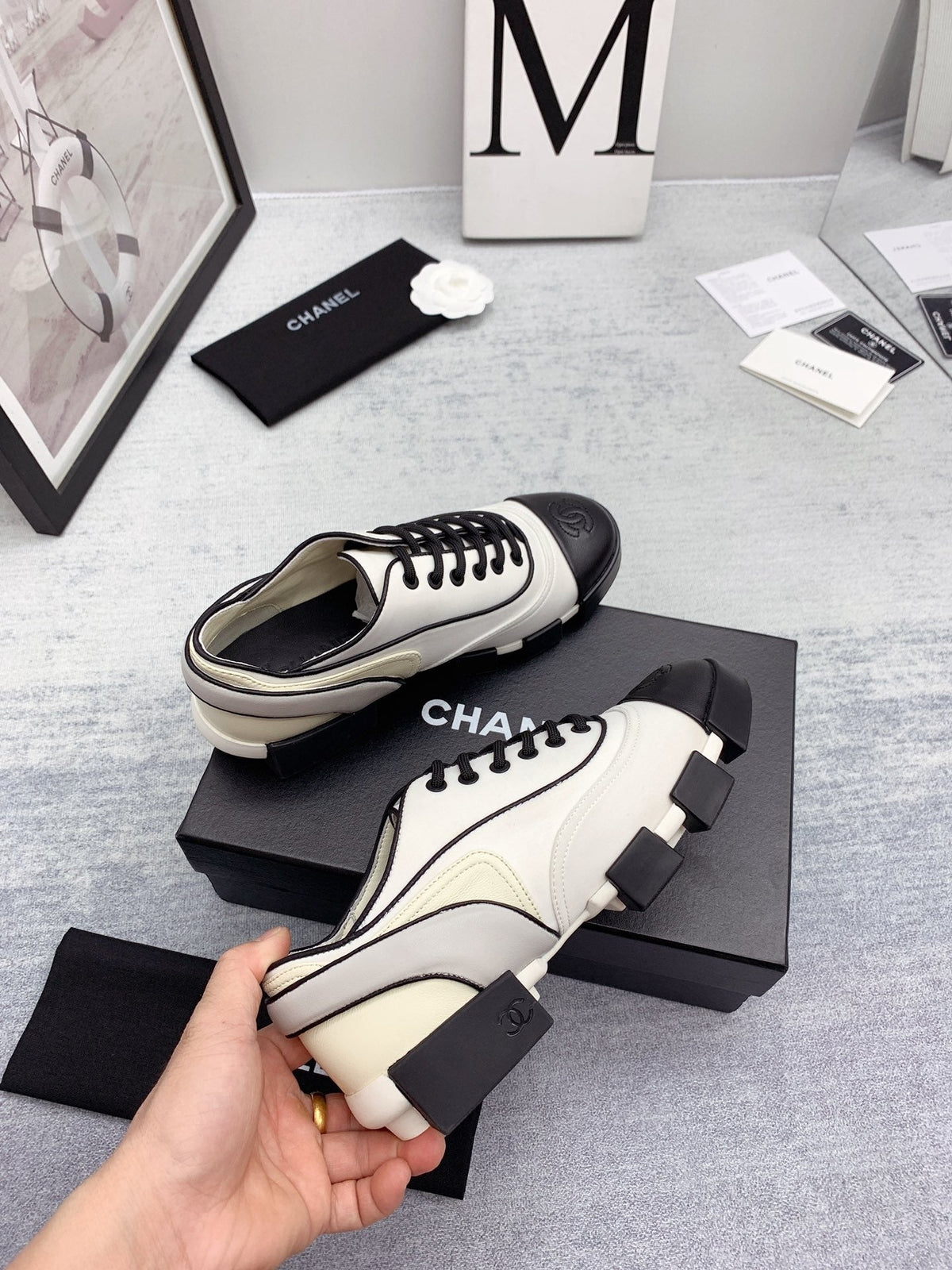 CC 26s Low Top Sneakers 4cm White Black Canvas 162985