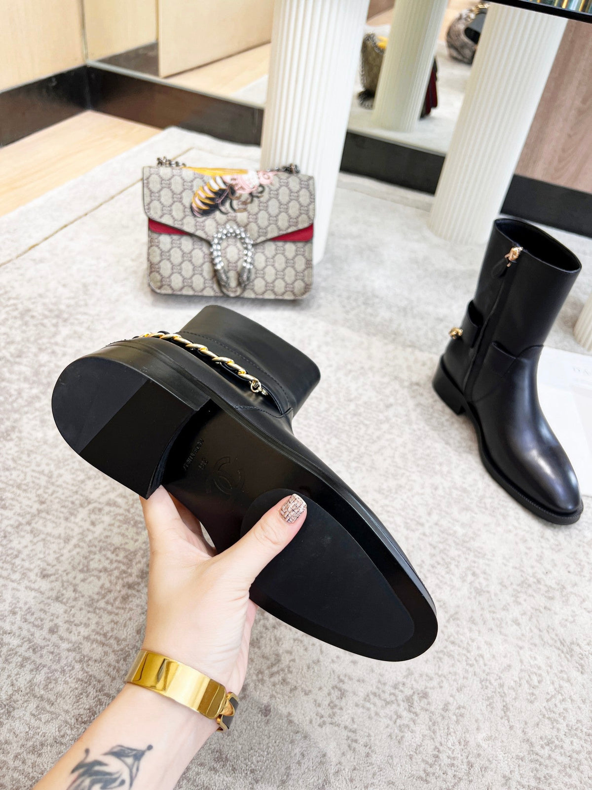 Chanel Calfskin Chain Ankle Boots 3cm Black Leather 168211