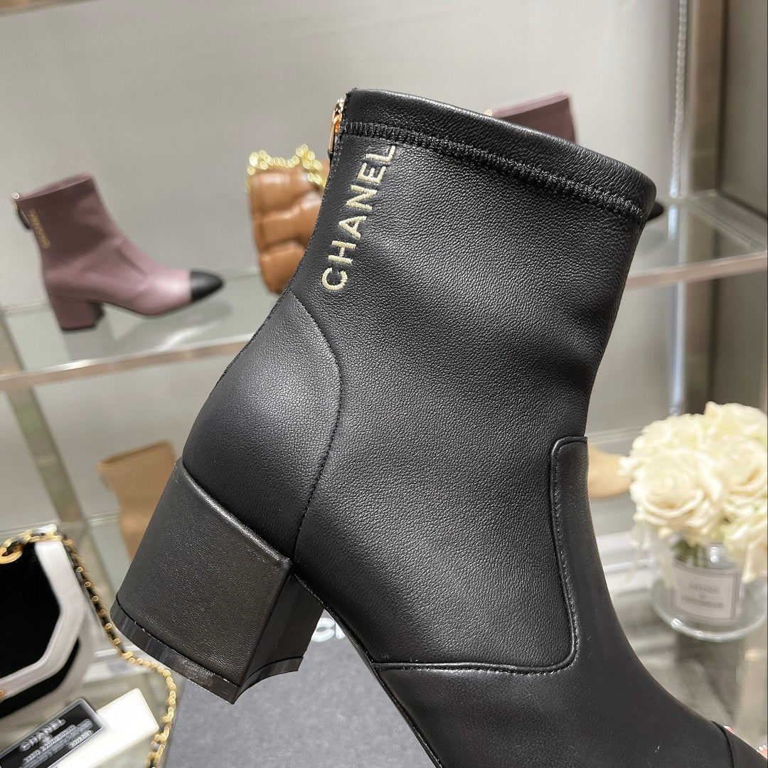 CC 26s Cap-Toe Block-Heel Ankle Boots 5cm Black Leather 966881