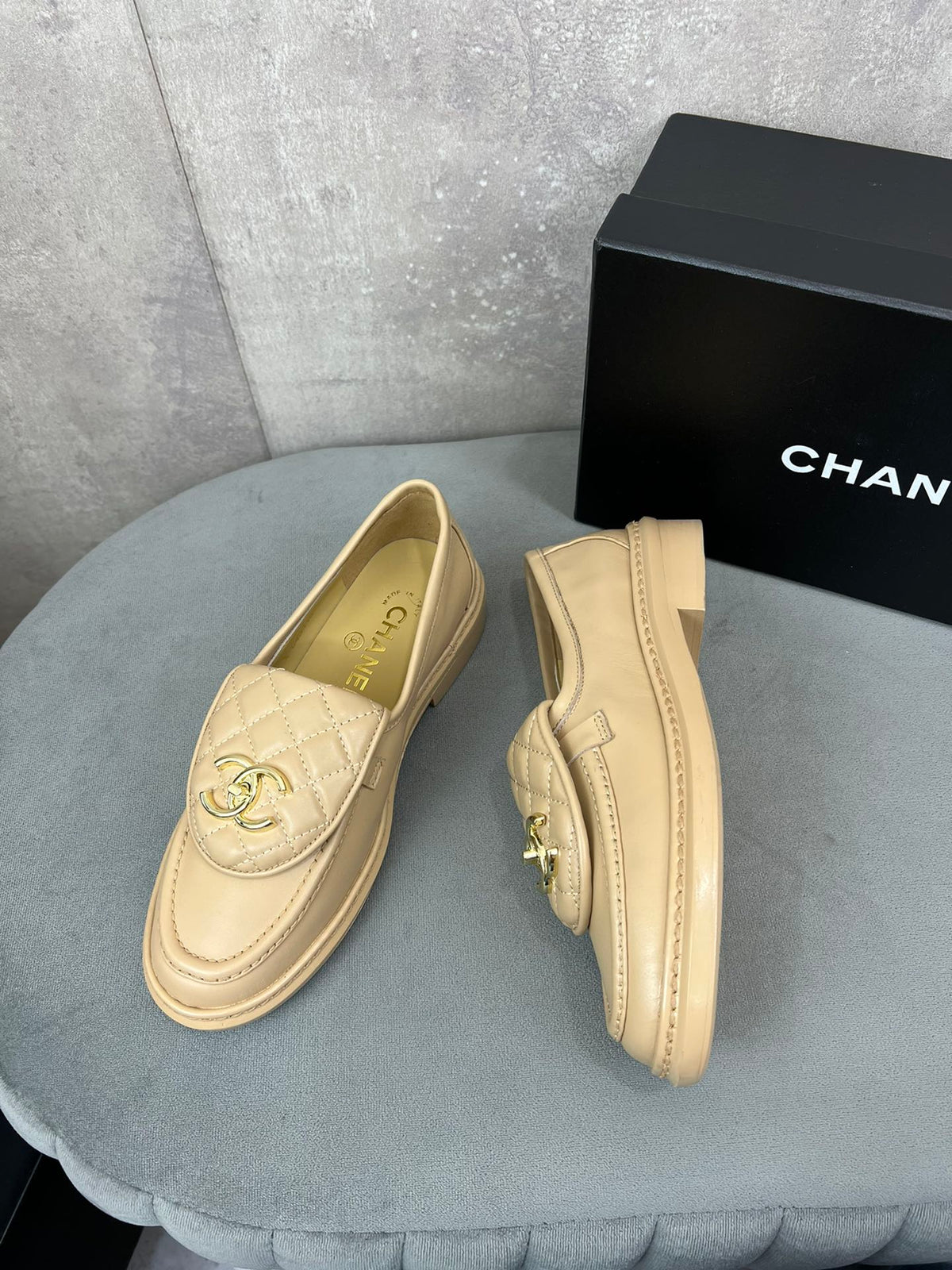 Chanel 26s Loafers In Beige Quilted Calfskin With CC Logo
