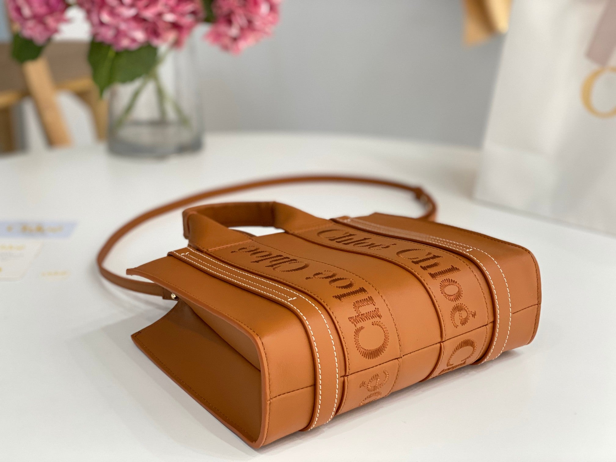 Chloé Woody small tote bag 26cm brown calfskin