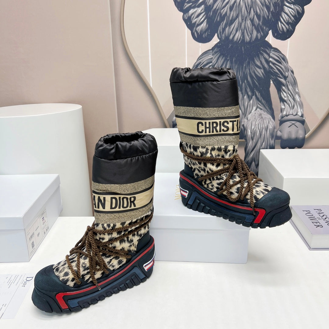 CD Platform Snow Boots Black Beige Cowhide Nylon Fabric 539655