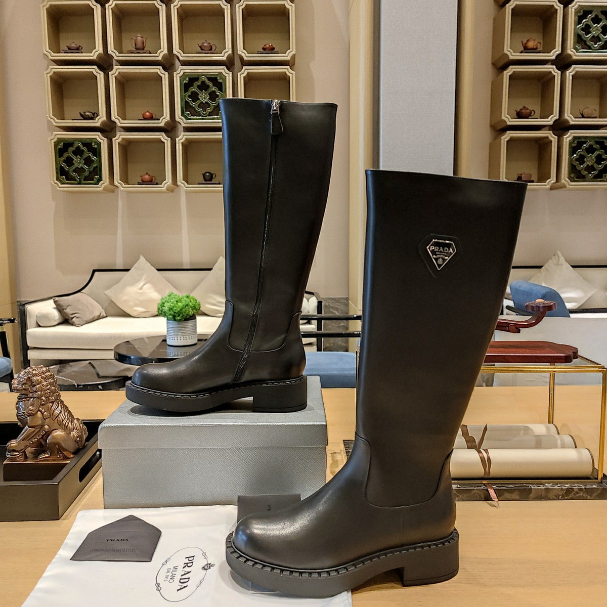 Prada 26s Knee-High Boots 5.5cm Black Smooth Triangle Logo Leather 109458