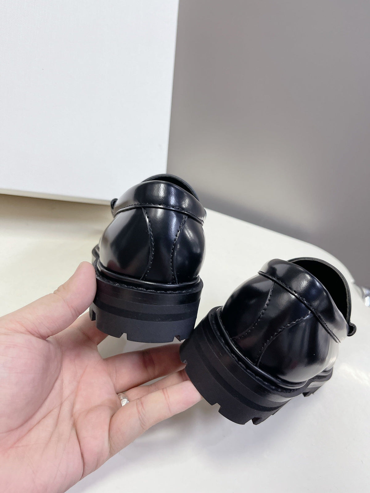 CE 26s Margaret Loafers 3.5cm Black Leather 114190