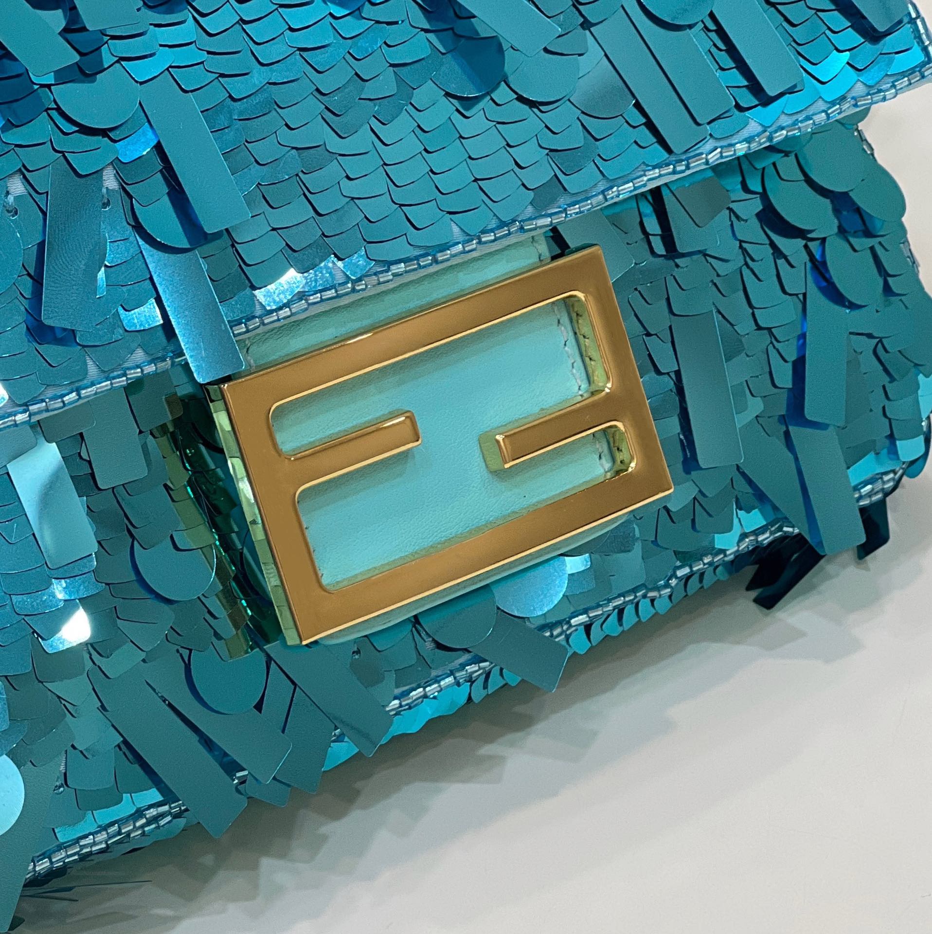 BAGUETTE MINI 19 IN BRIGHT TURQUOISE SEQUINS GOLD HARDWARE