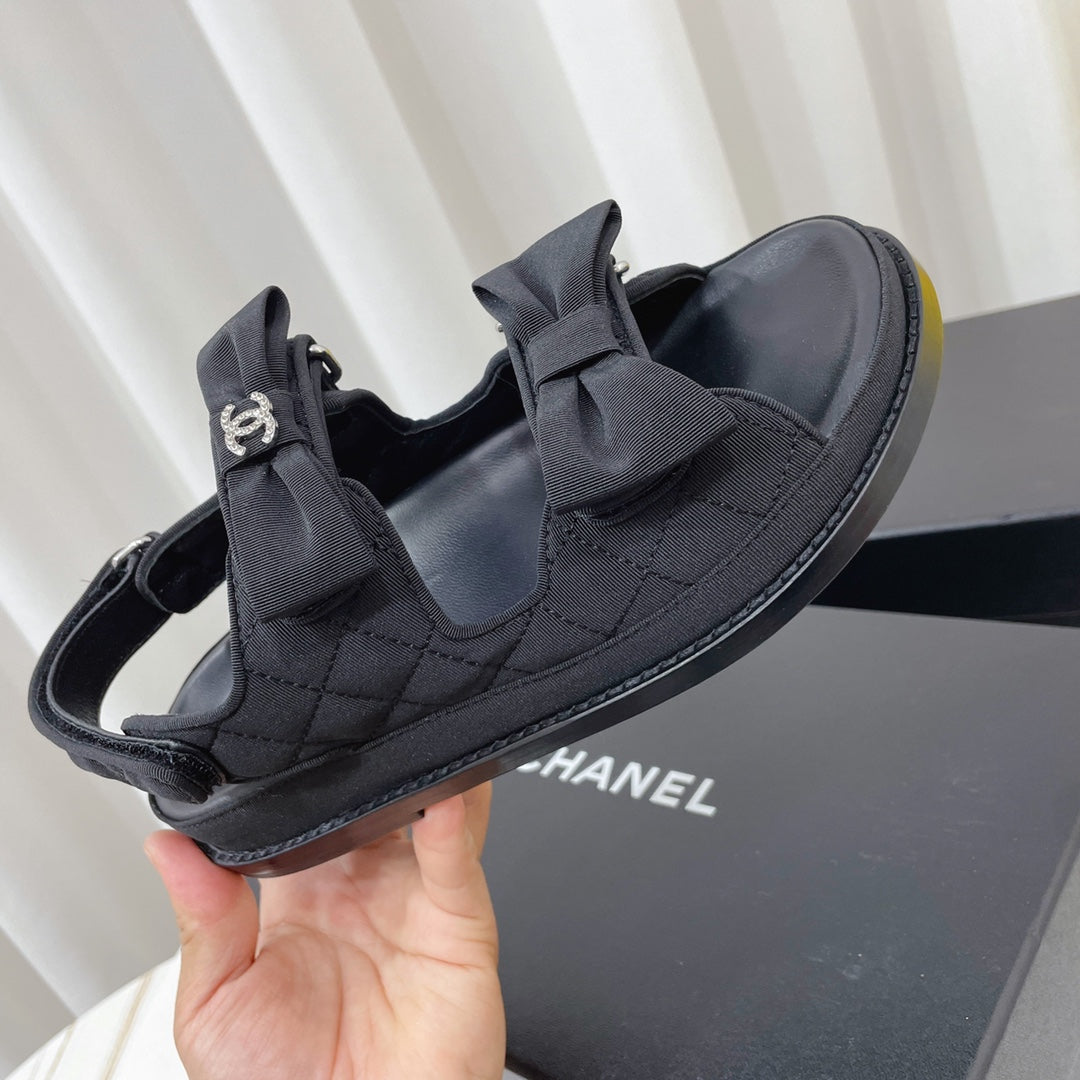 CC 26s Sandals In Black Fabric Bow Embellishment