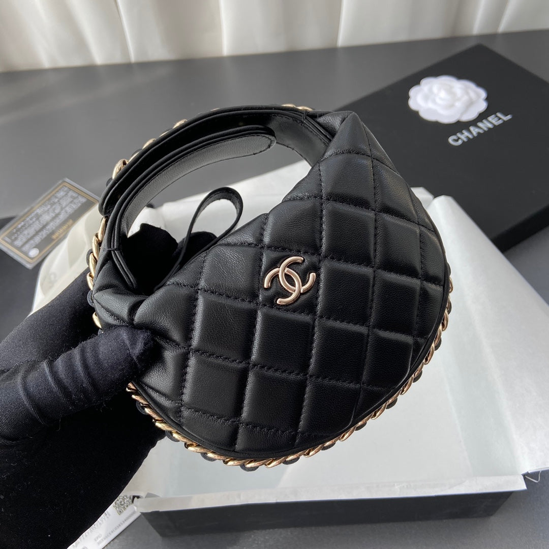 CC Pouch Bag 16cm Black Lambskin GHW 229973
