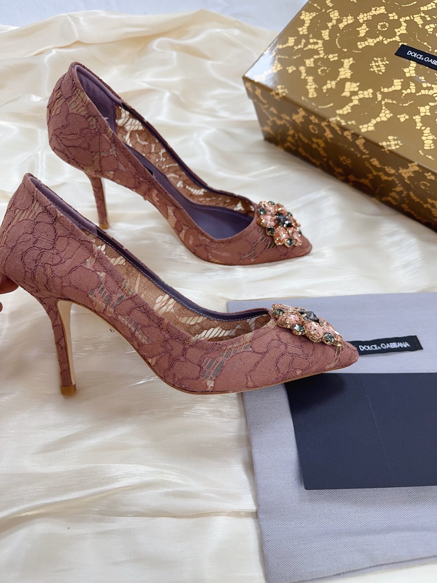 DC Floral Crystal Pumps Muted Red-Brown Genuine Leather & Lace 324773