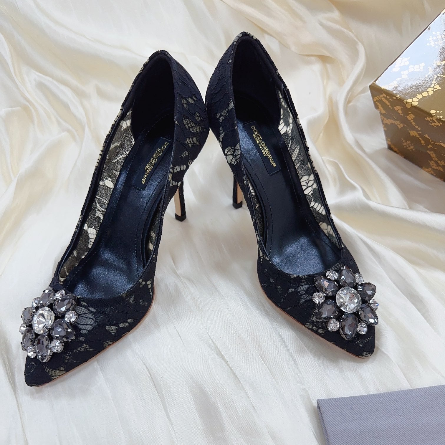 DC Floral Crystal Pumps Black Genuine Leather & Lace 324775