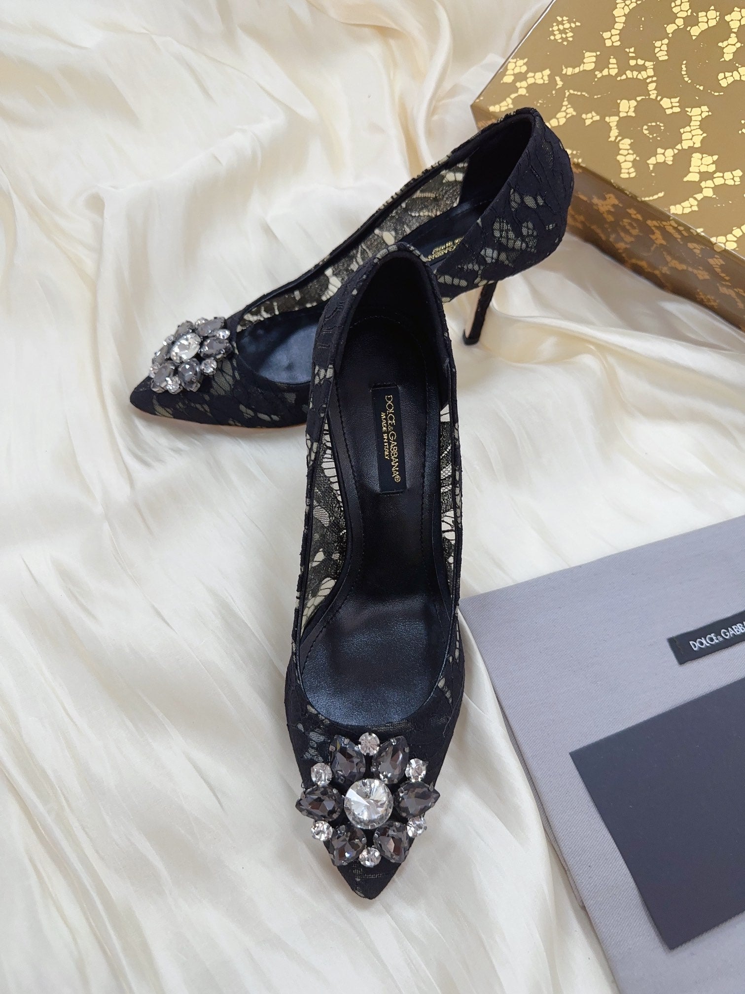 DC Floral Crystal Pumps Black Genuine Leather & Lace 324775