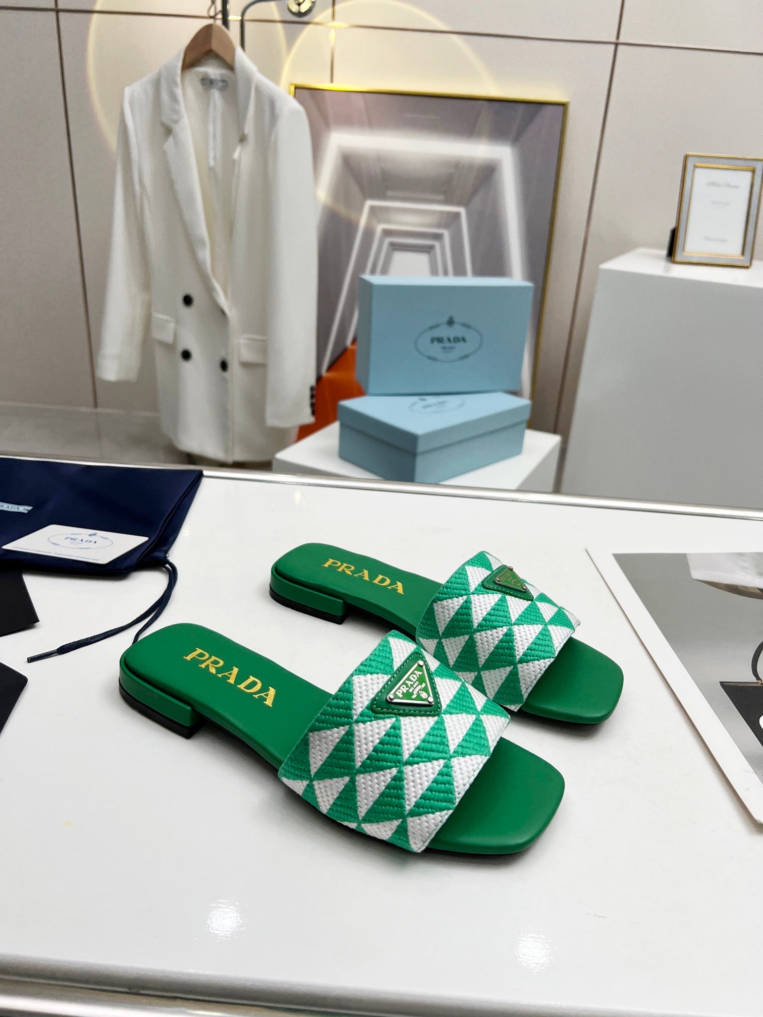 Prada 26s Enameled Metal Triangle Printed Slides Green Leather Cotton 986592