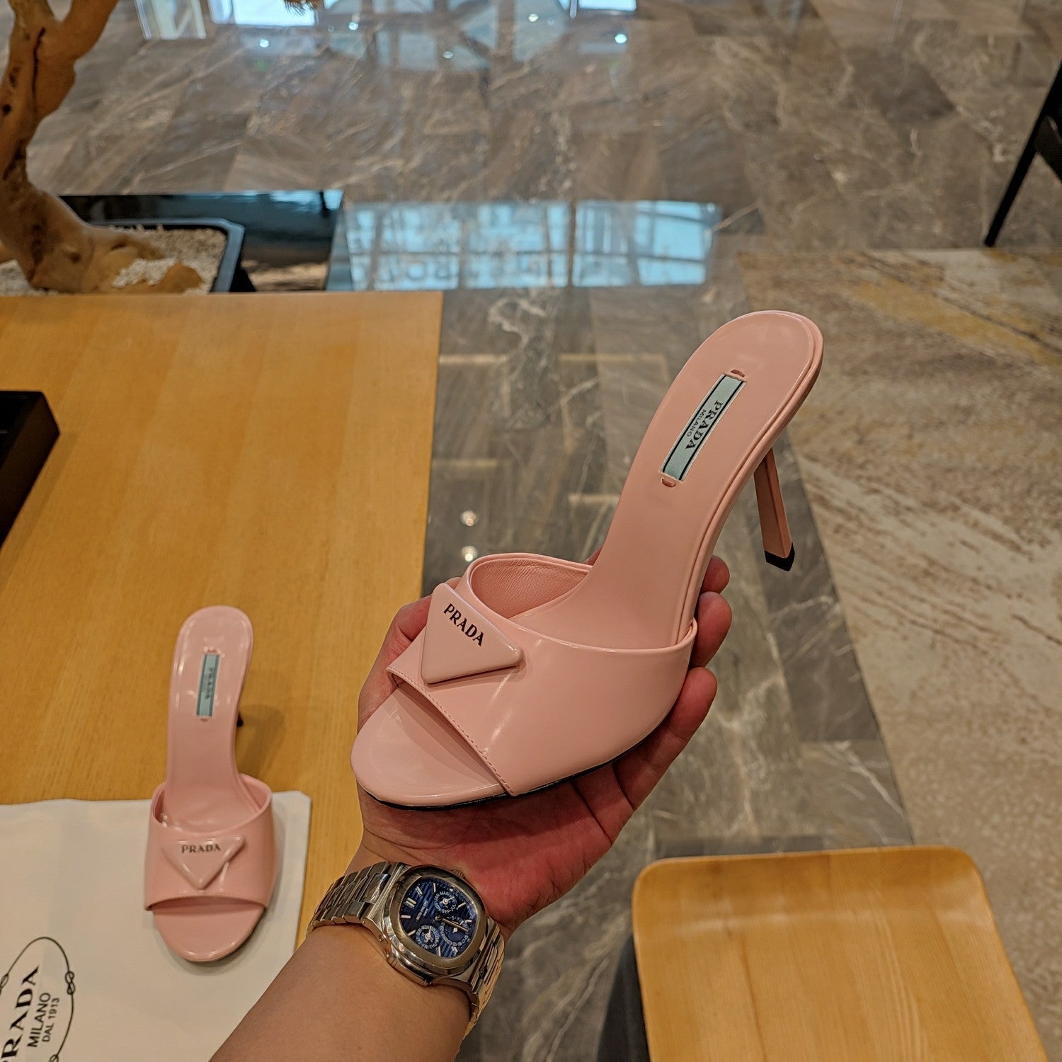 Prada 26S Open-Toe Mules 100mm in Blush Pink Patent Calfskin with Logo