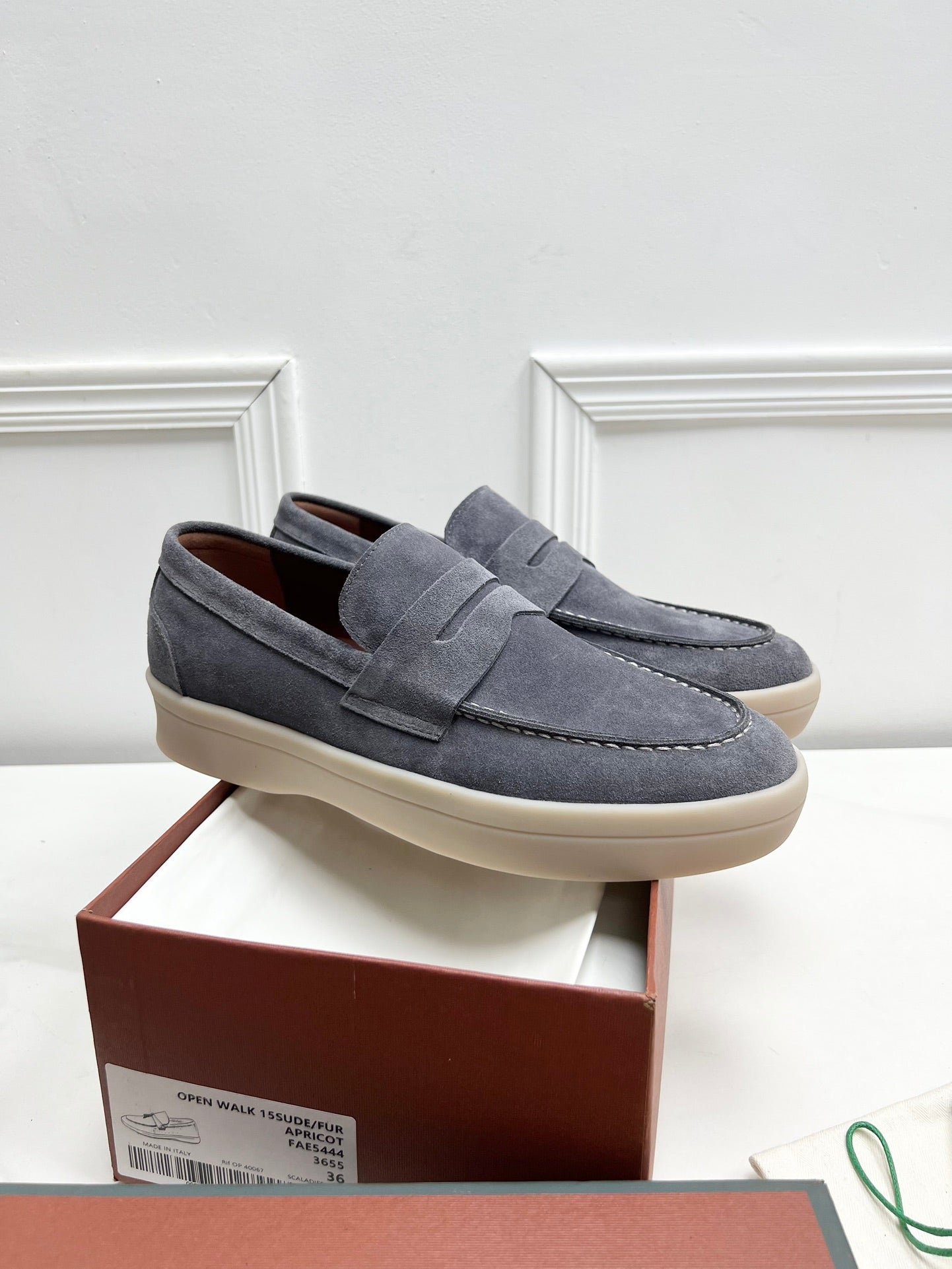LP SUMMER WALK LOAFERS SAND SUEDE
