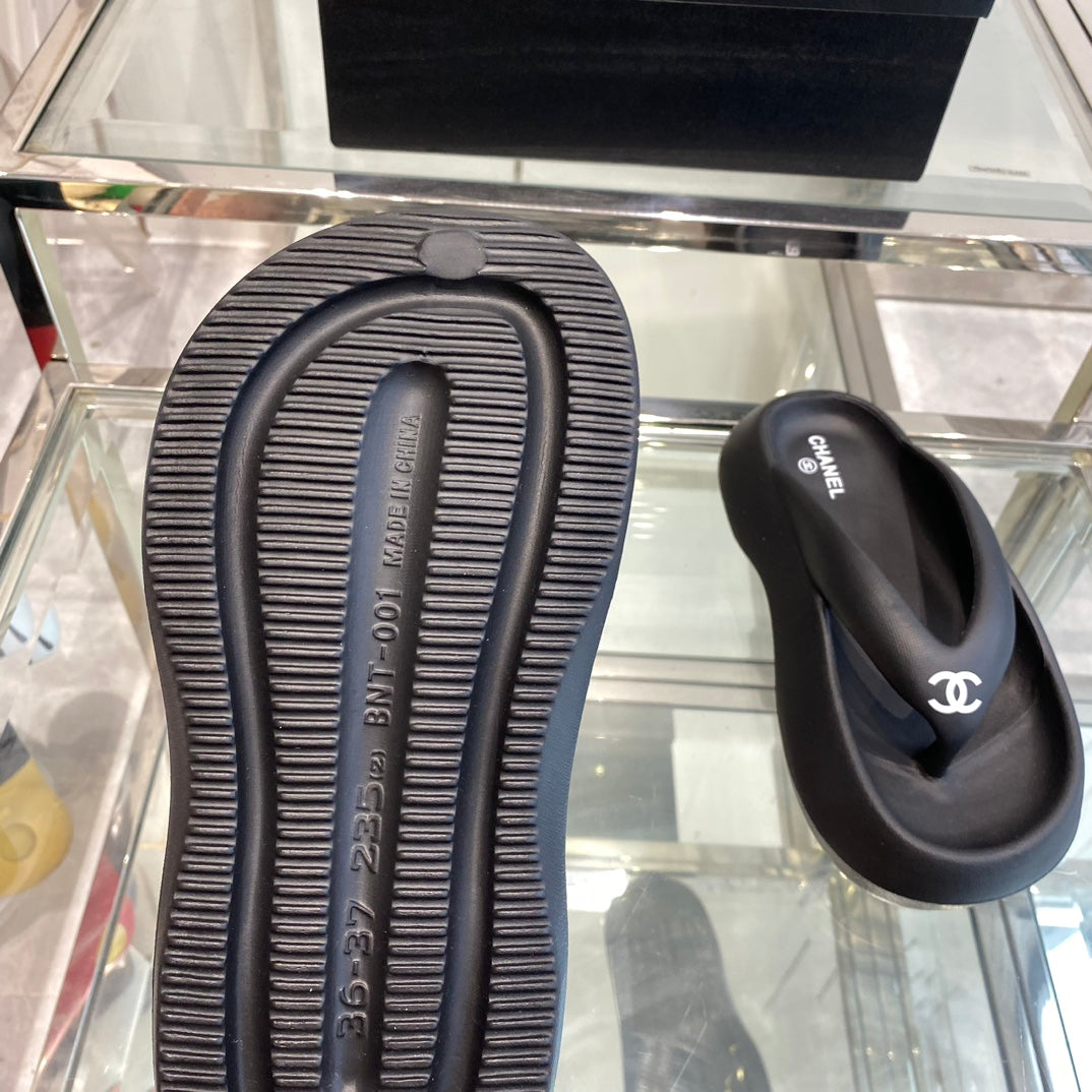 CC Flipflops Black Foam 204121