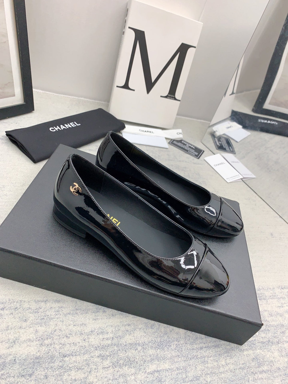 CC 26s Ballet Flats Black Patent Leather 159942