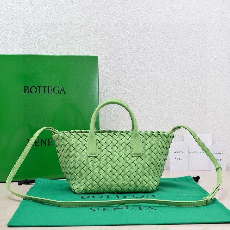 BV Mini Cabat 20cm Leather GHW