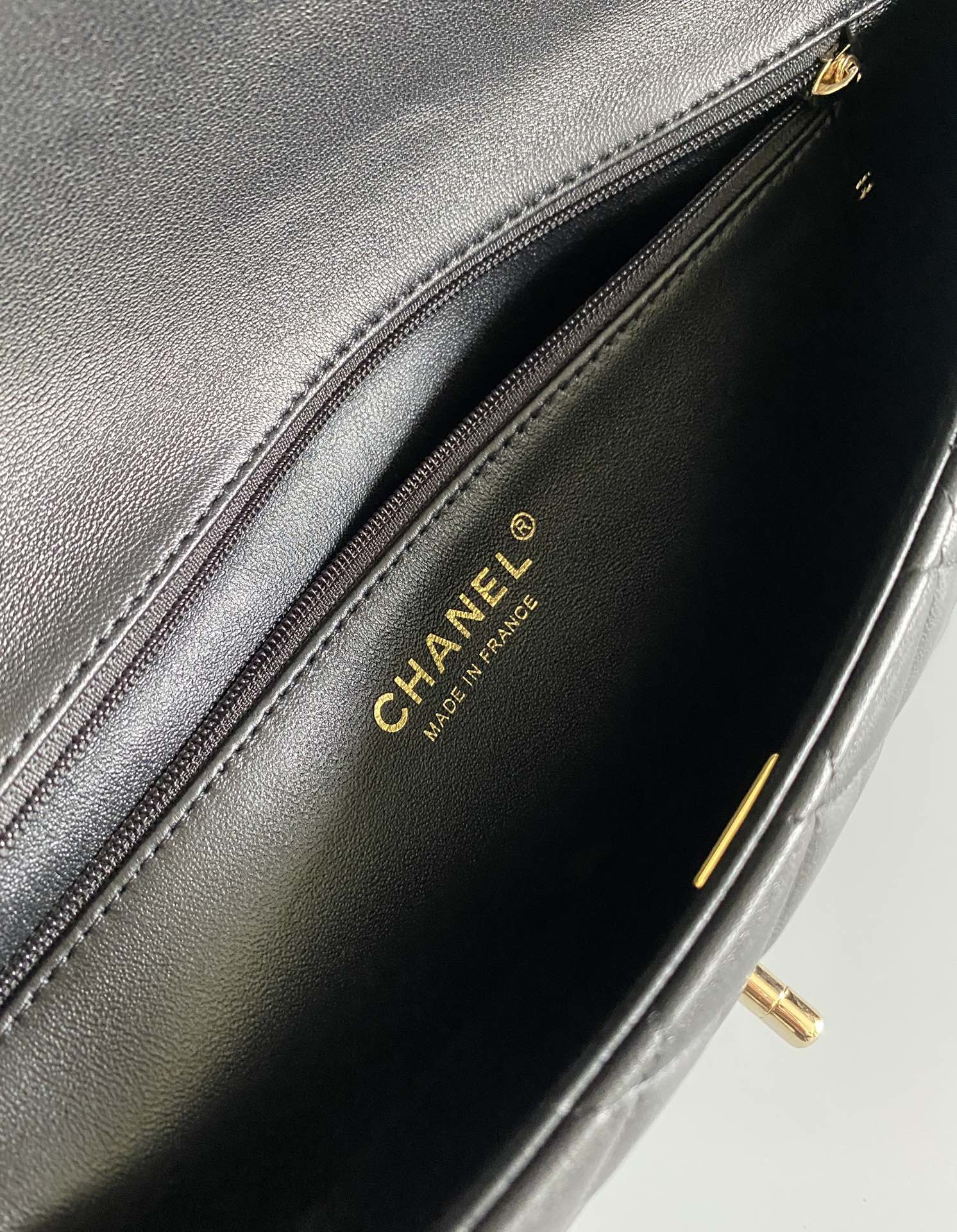 CC Handbag 28cm Black Lambskin