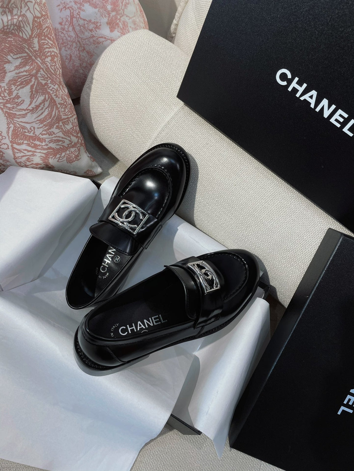 Chanel 26s Loafers Black Smooth Leather 156351