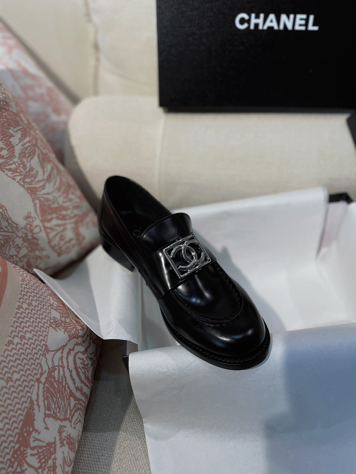 Chanel 26s Loafers Black Smooth Leather 156351