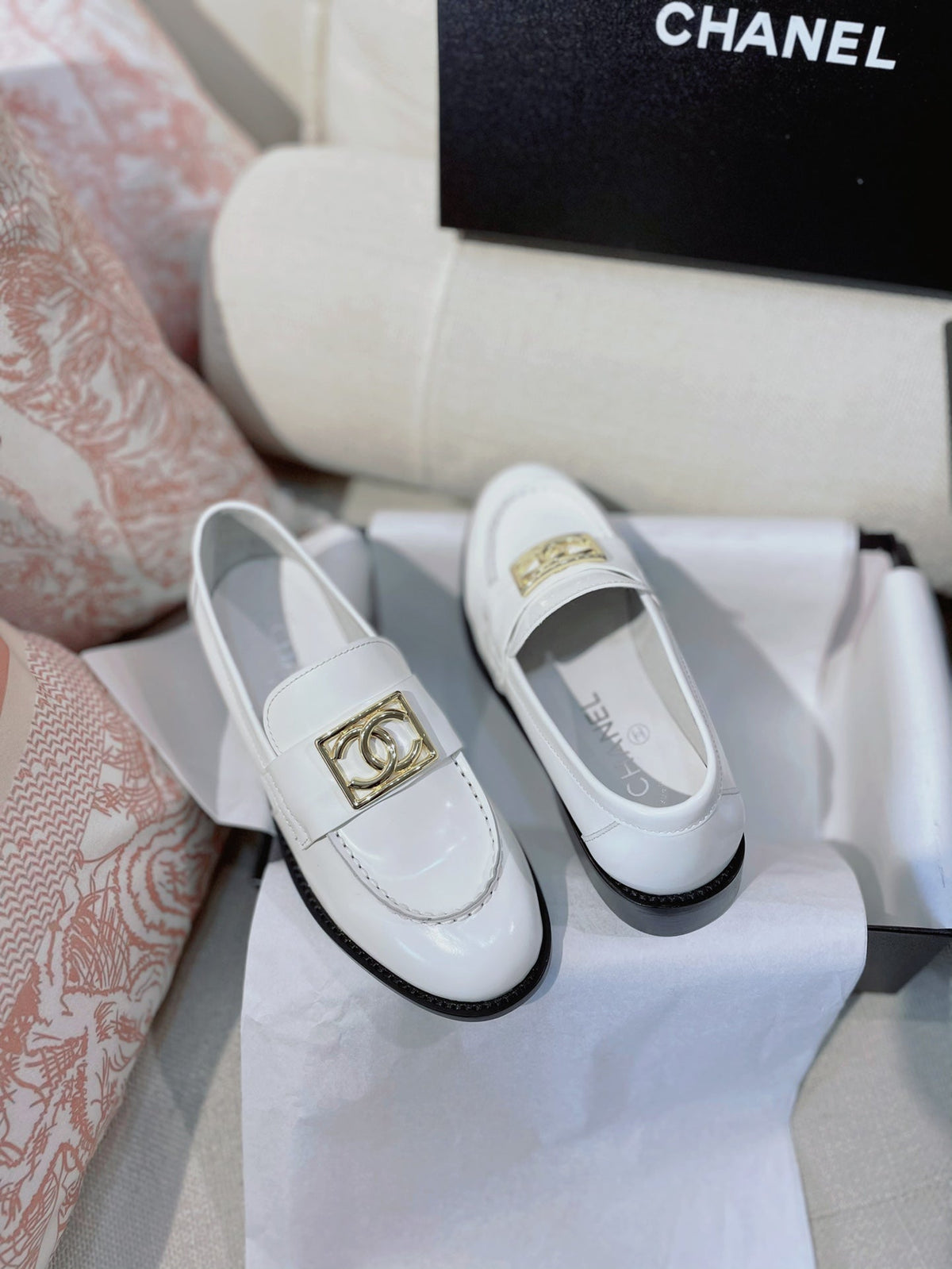 Chanel 26s Loafers White Patent Leather 156350