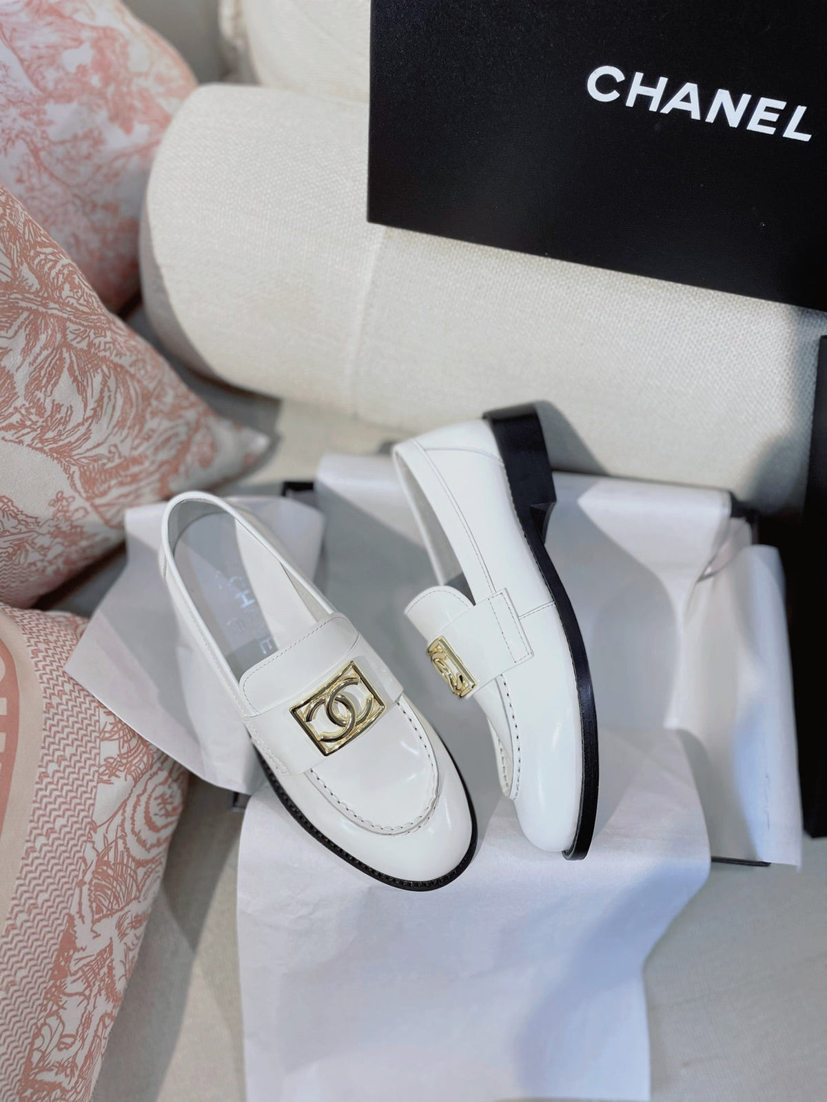 Chanel 26s Loafers White Patent Leather 156350