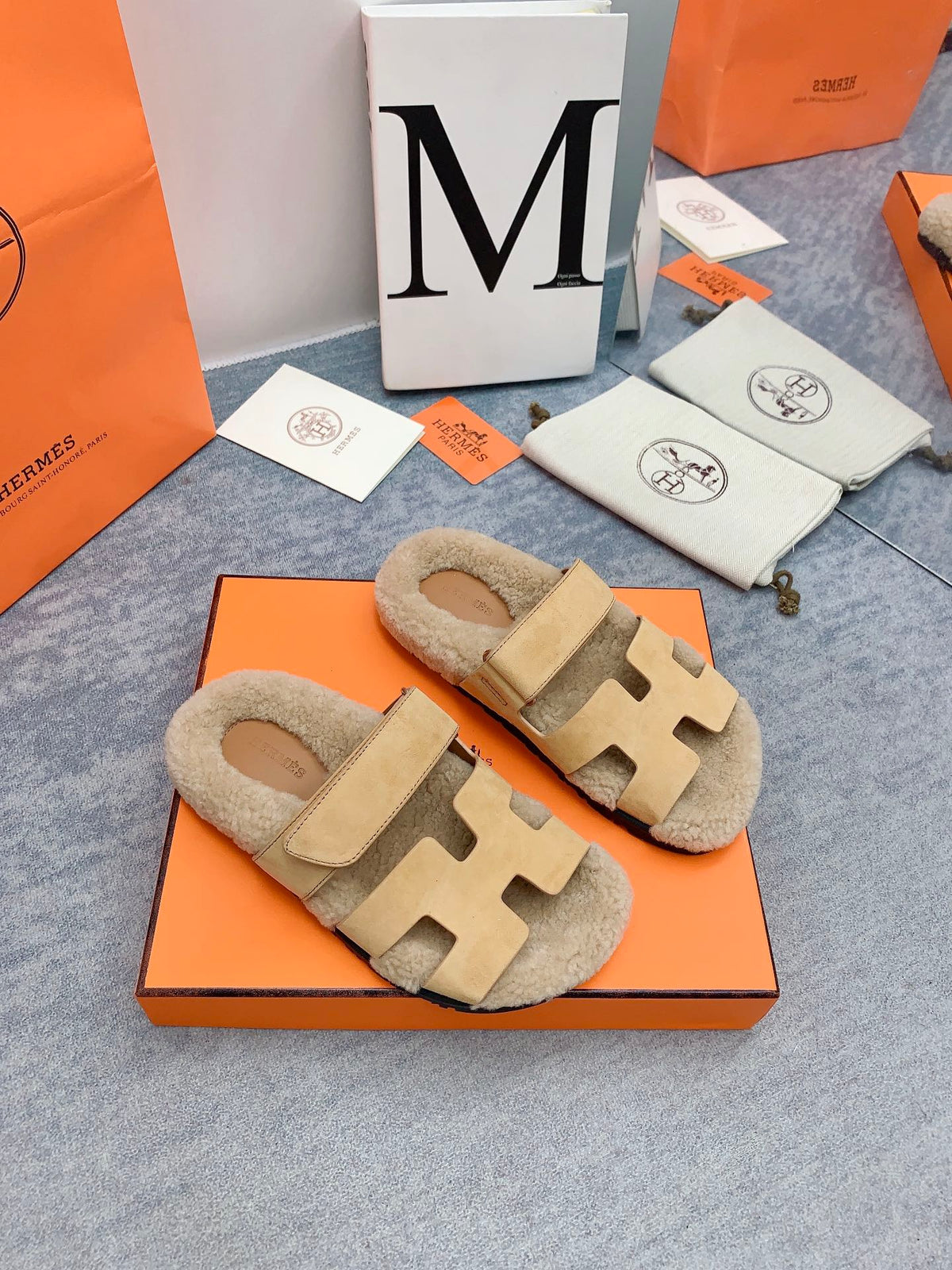HM 26s Chypre Sandals Naturel Suede Shearling 160902