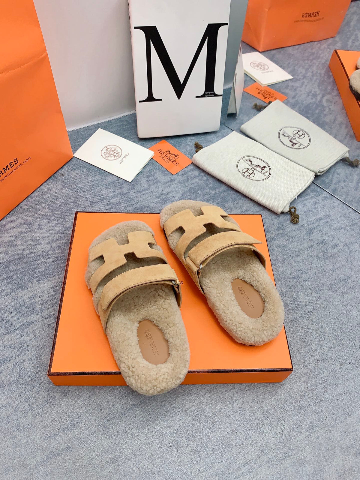 HM 26s Chypre Sandals Naturel Suede Shearling 160902