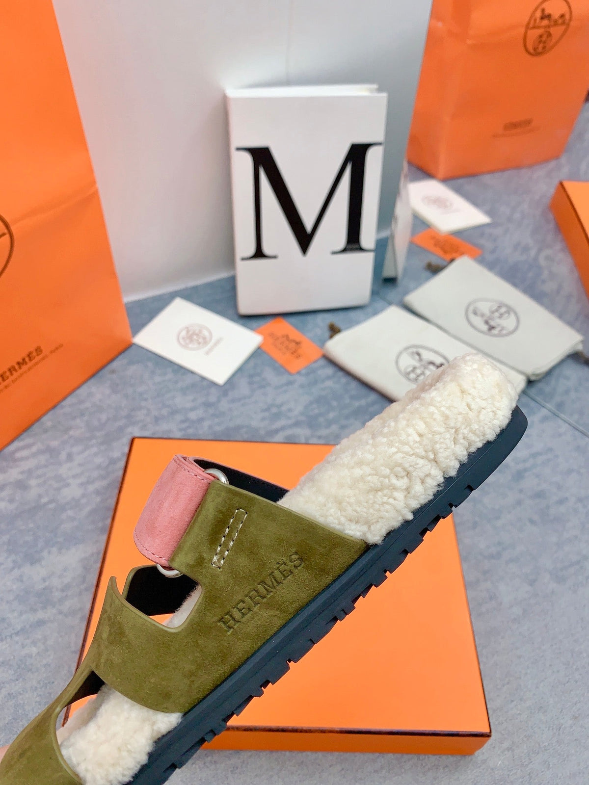 HM 26s Chypre Sandals Vert Toundra Rose Suede Shearling 160906