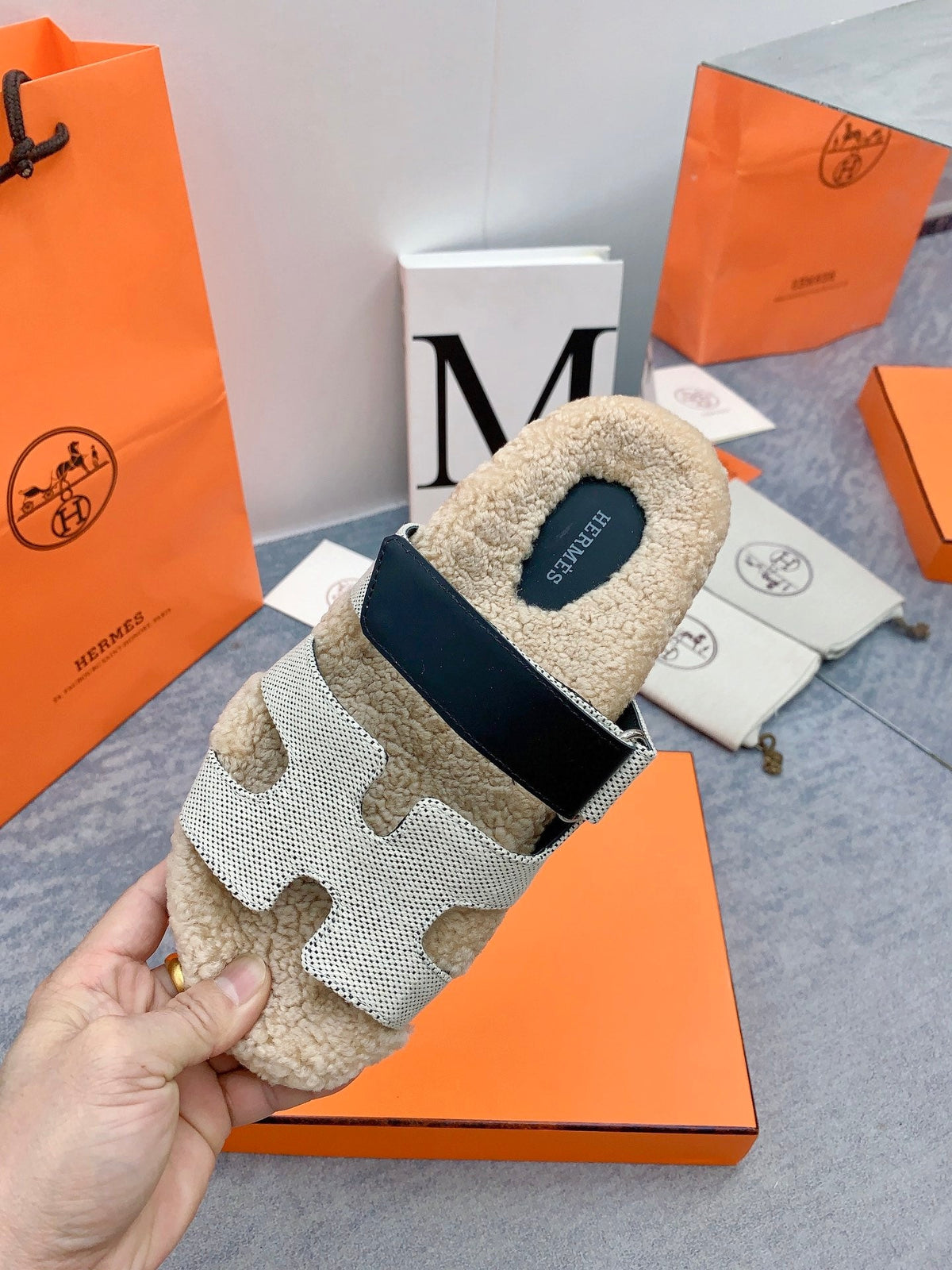 HM 26s Chypre Sandals Beige Canvas Navy Leather Shearling 160913