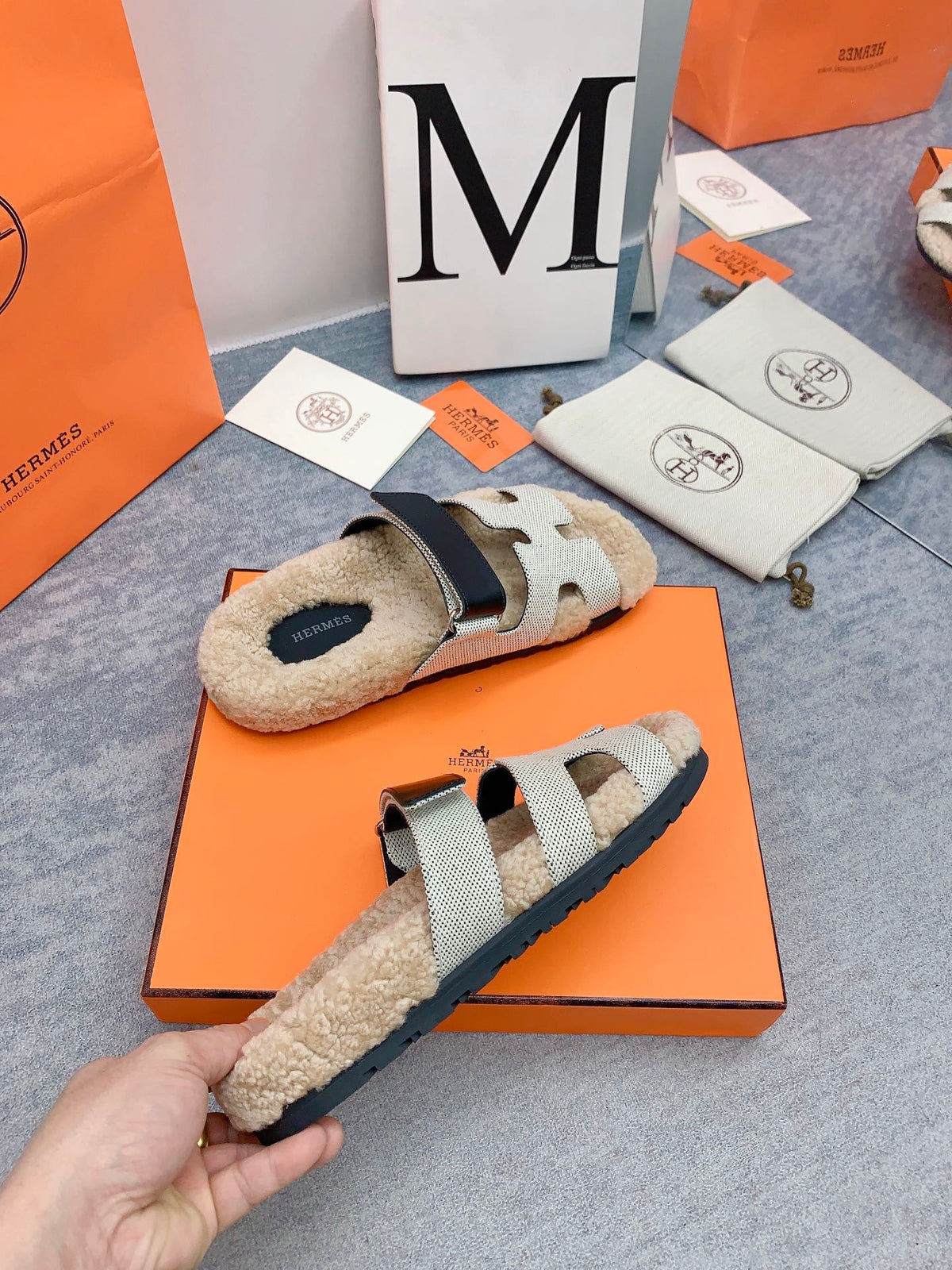 HM 26s Chypre Sandals Beige Canvas Navy Leather Shearling 160913