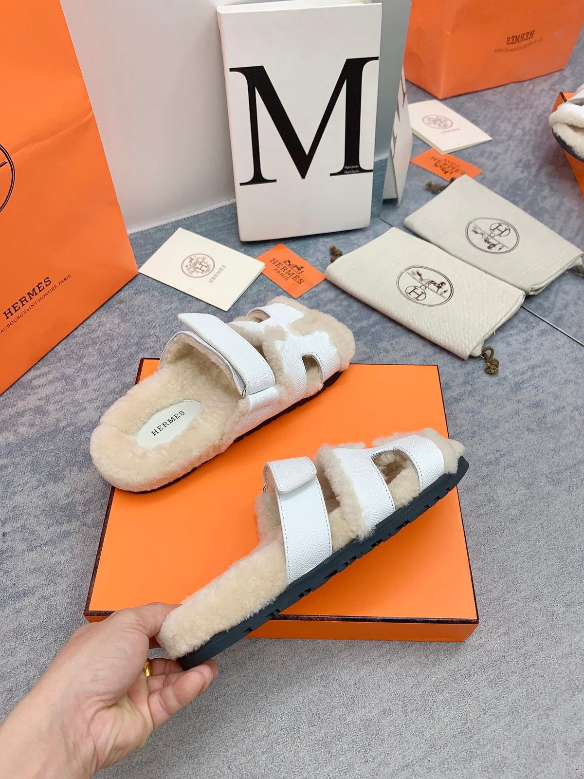 HM 26s Chypre Sandals White Leather Shearling 160919