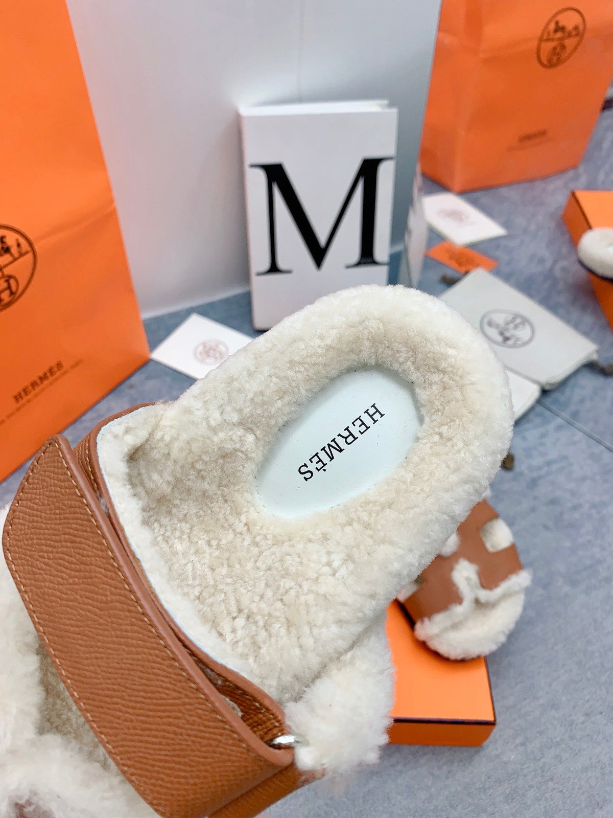 HM 26s Chypre Sandals Gold Leather Shearling 160915