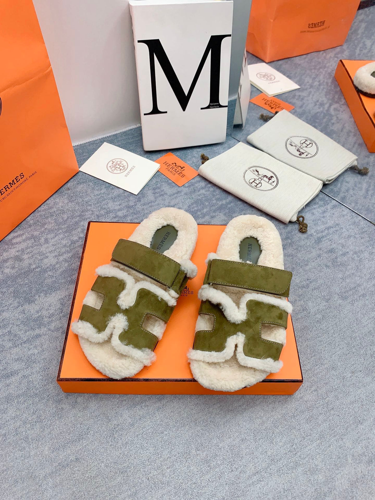 HM 26s Chypre Sandals Vert Toundra Suede Shearling 160925