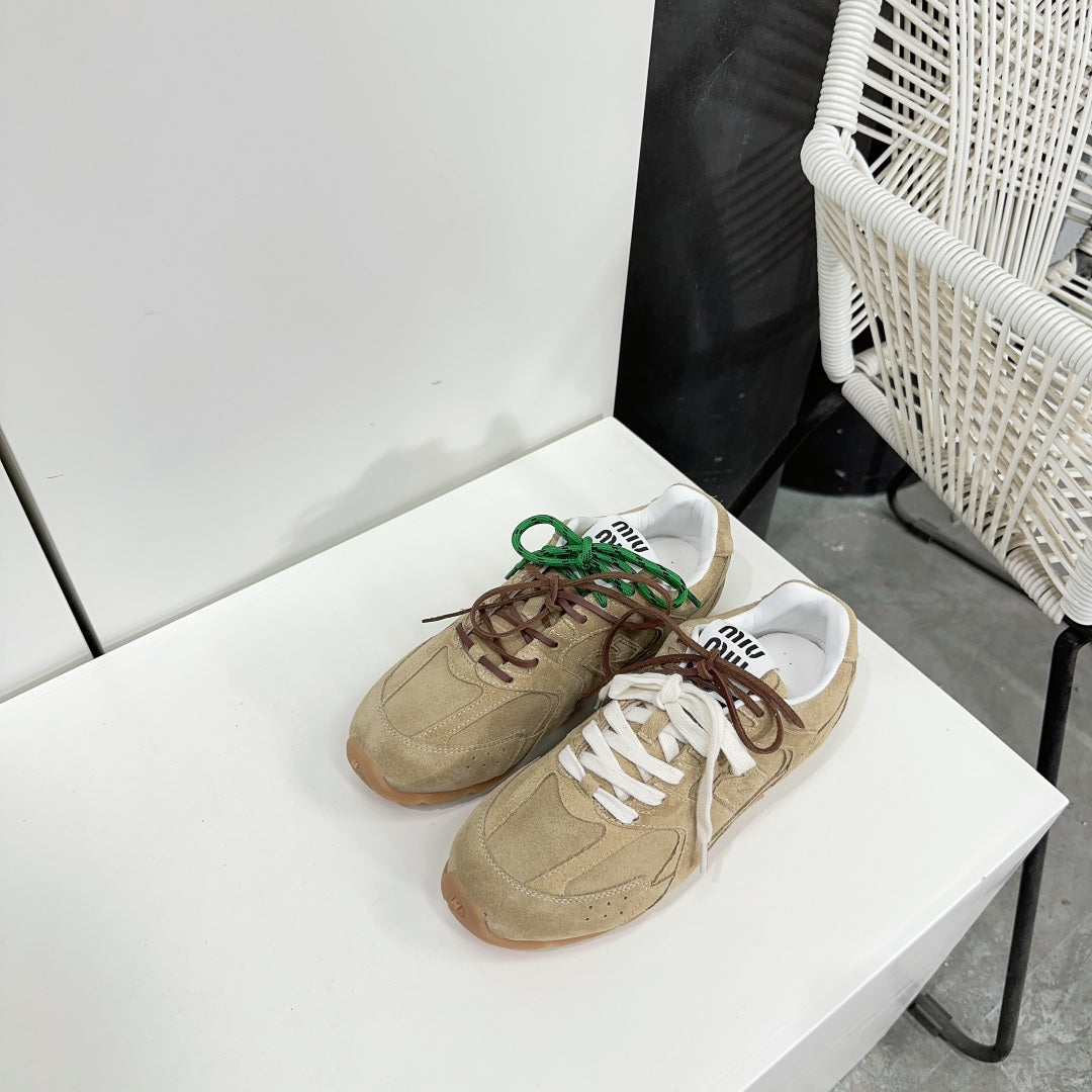 Miu Balance 530 SL Suede Sneaker