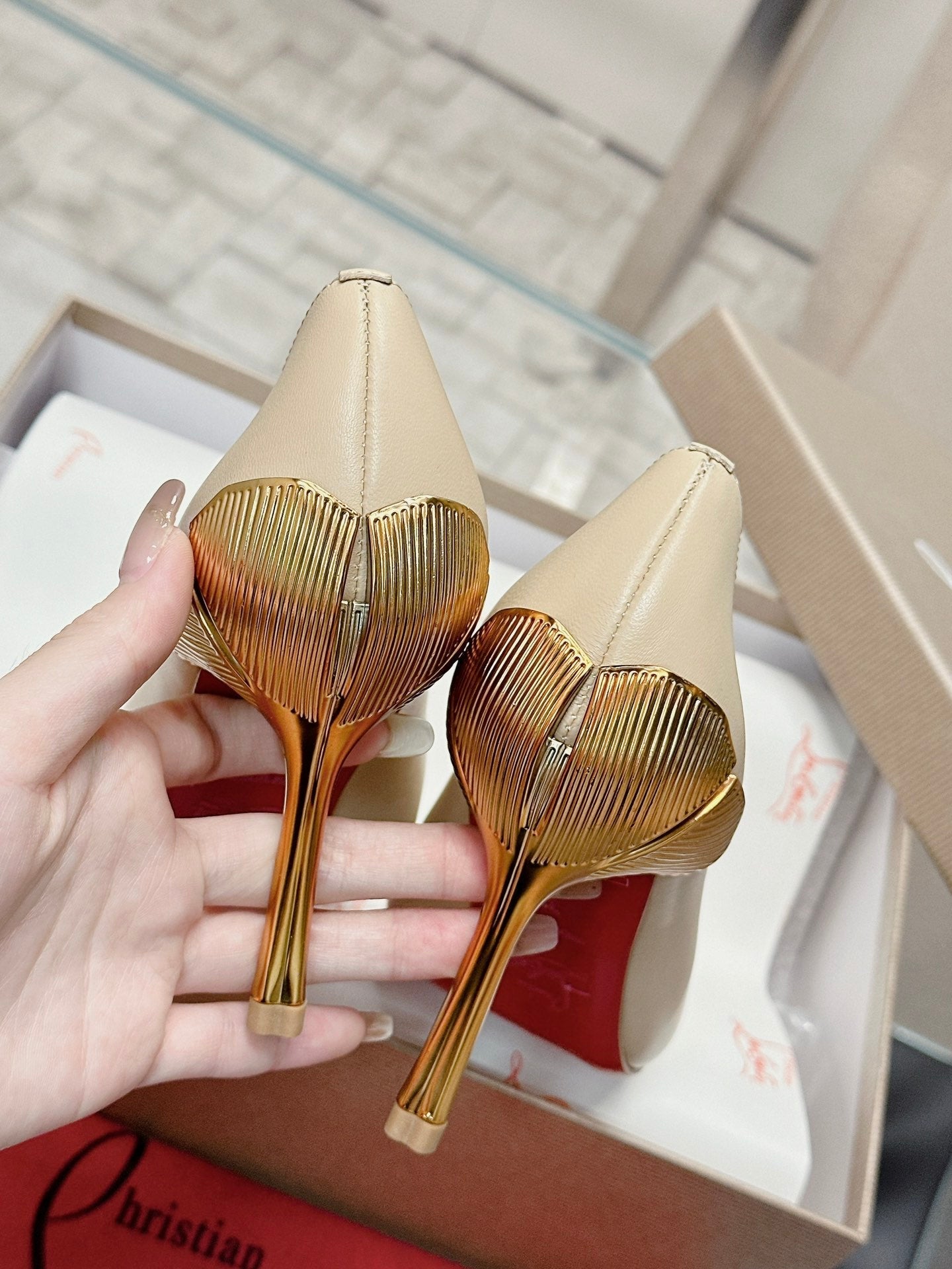 CL 25s Ginko Pumps 85mm Beige Cowhide& Sheepskin 446639
