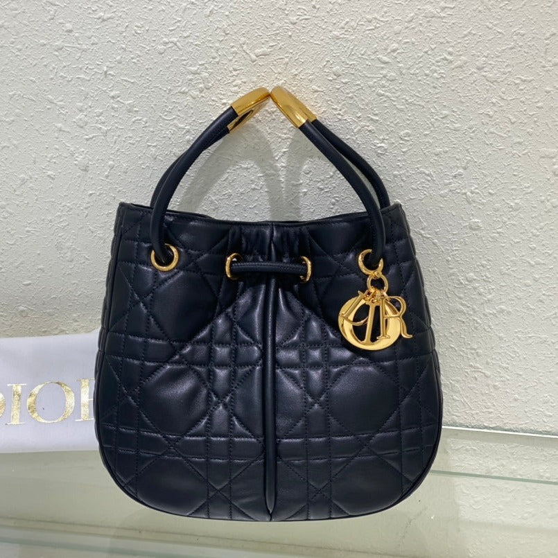 meidum cd nolita 27cm black macrocannage lambskin