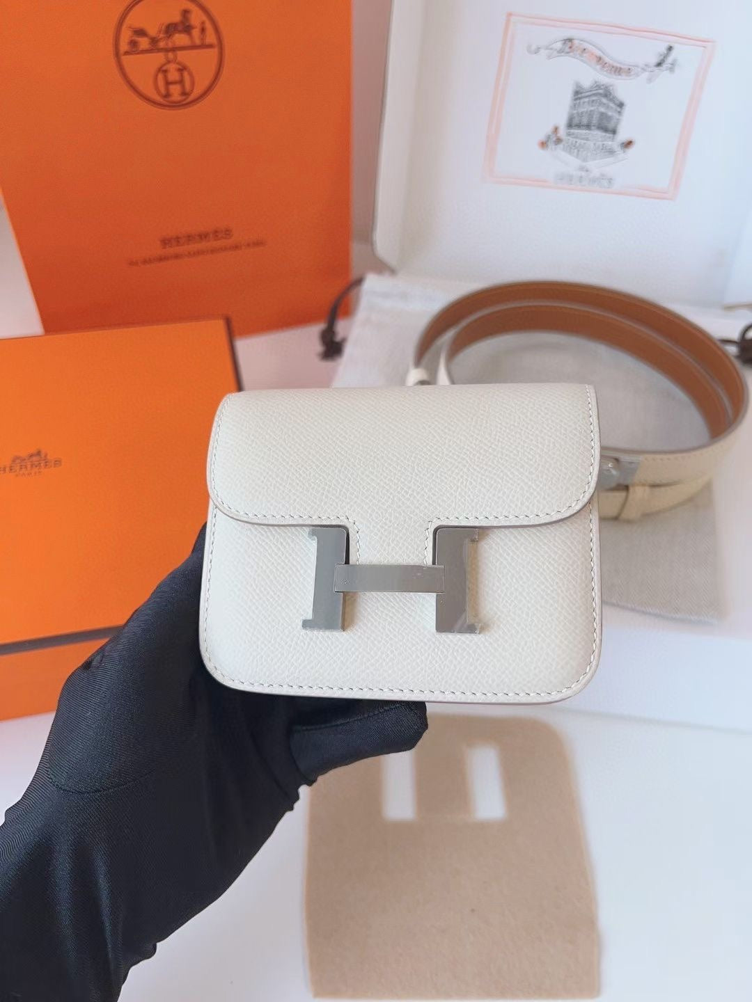 hm kelly belt 18mm with constance slim white epsom silver hardware