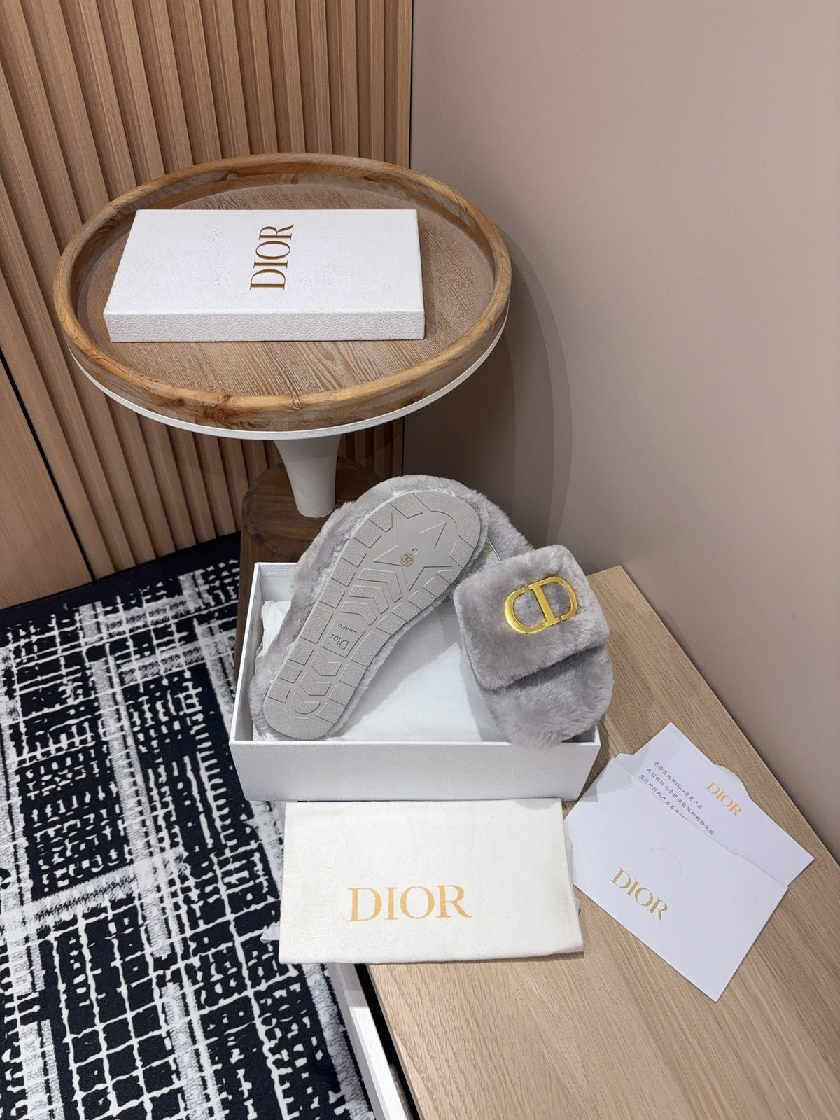CD Thick-Sole Slipper In Pale Gray Fleece With Gold Logo