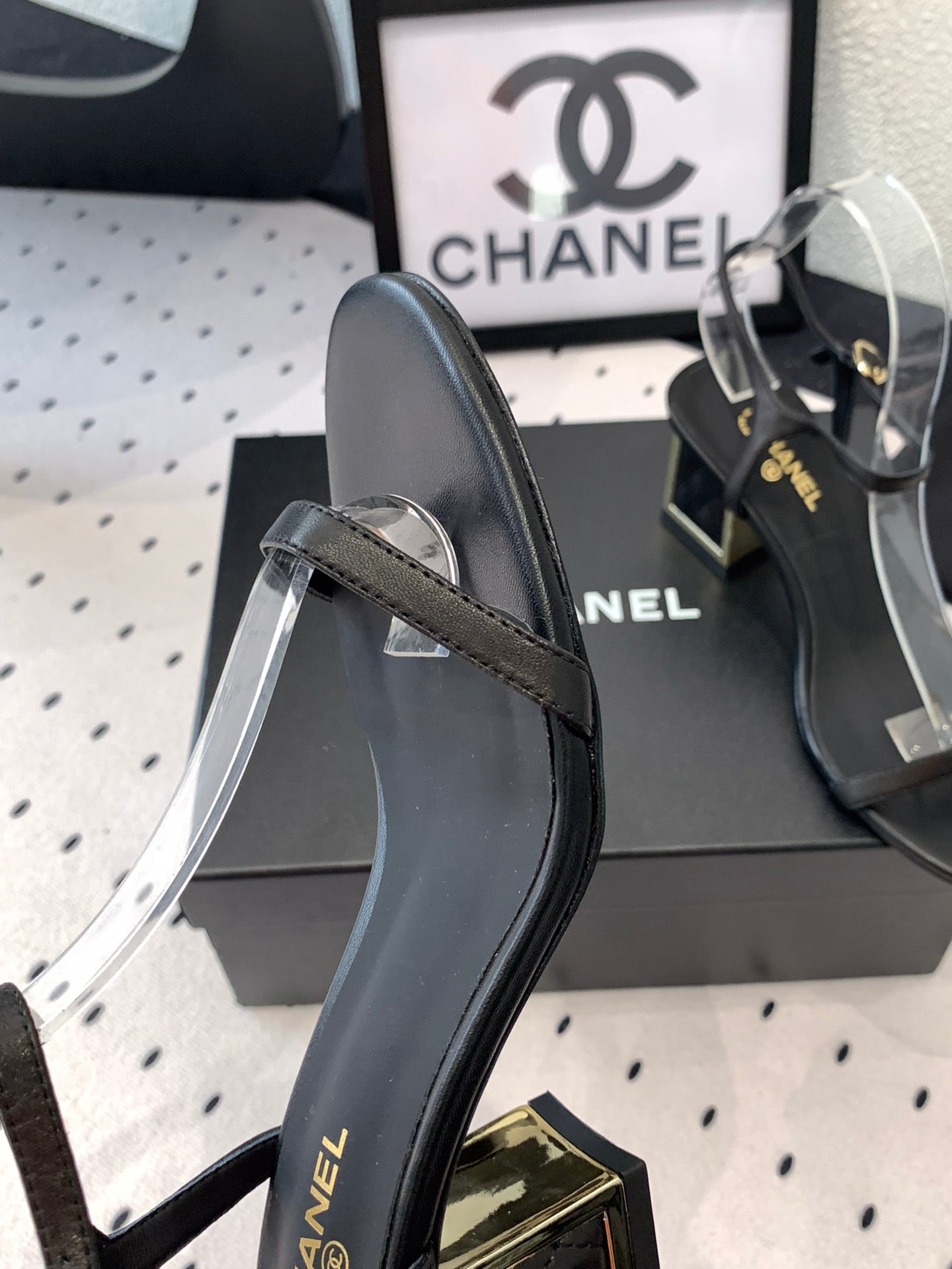 CC Sandal In Black Lambskin 147095