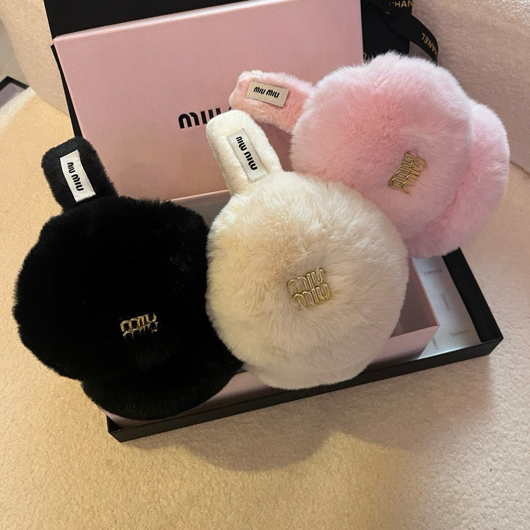 Miu Earmuffs White Fur 490480