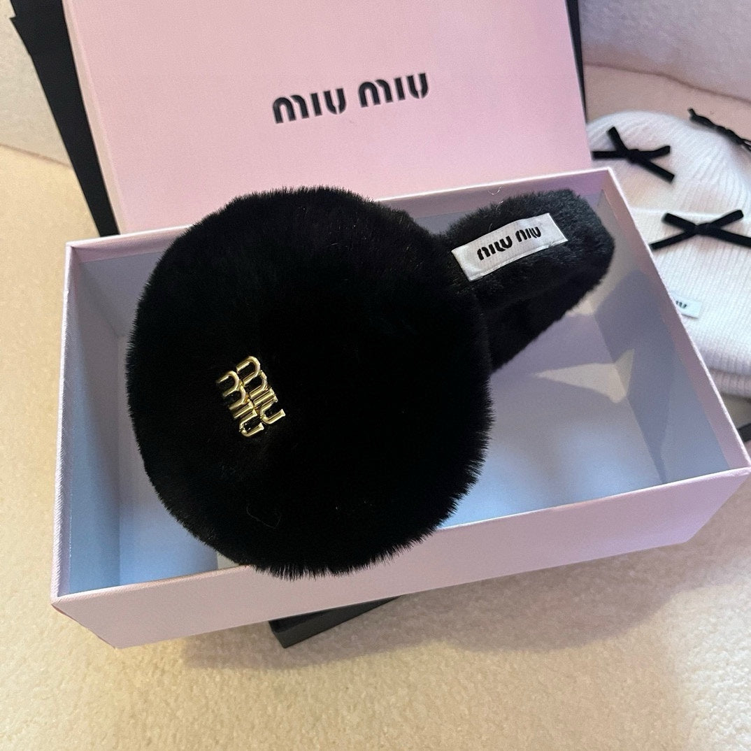 Miu Earmuffs Black Fur 490482