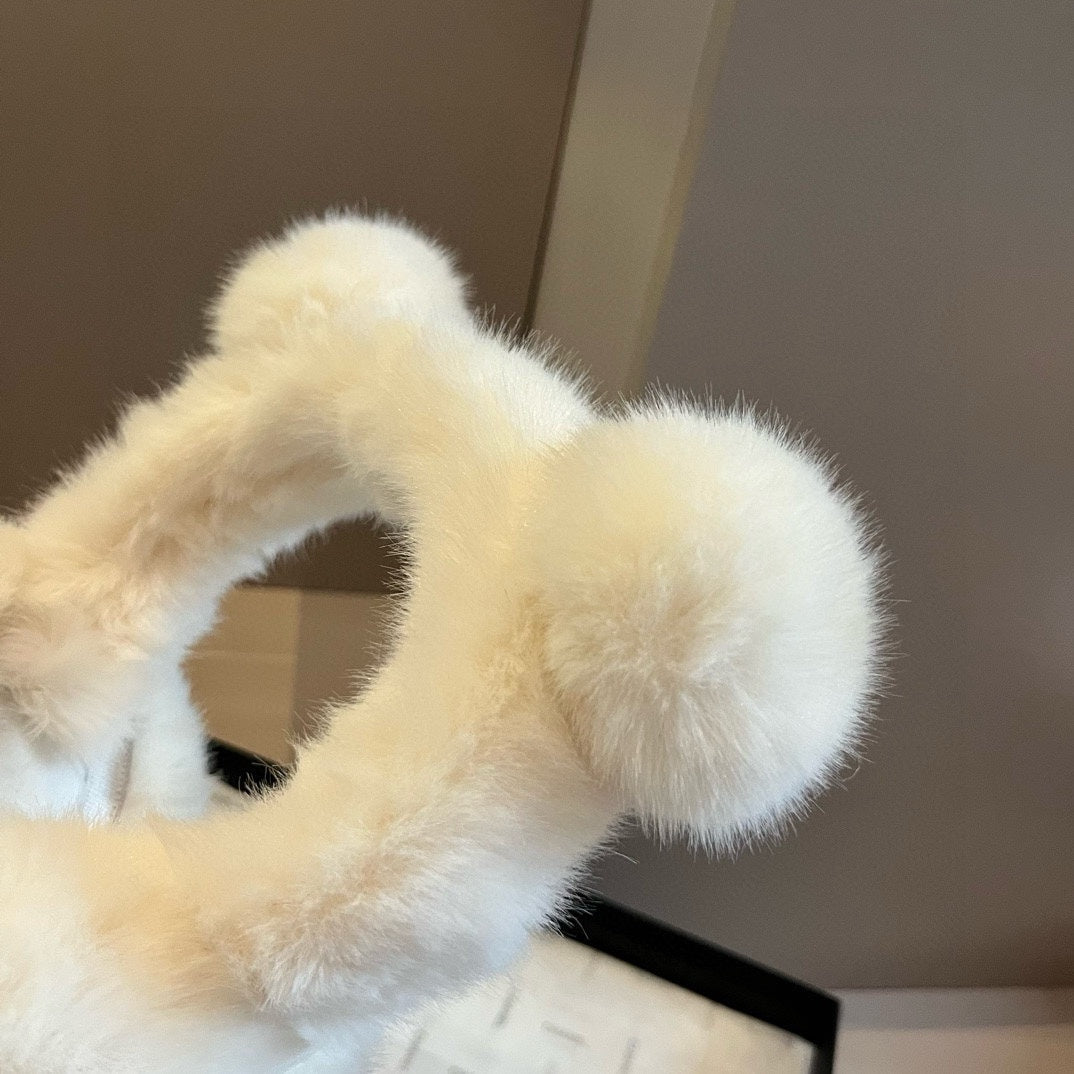 Miu Bear Earmuffs White Fur 490483