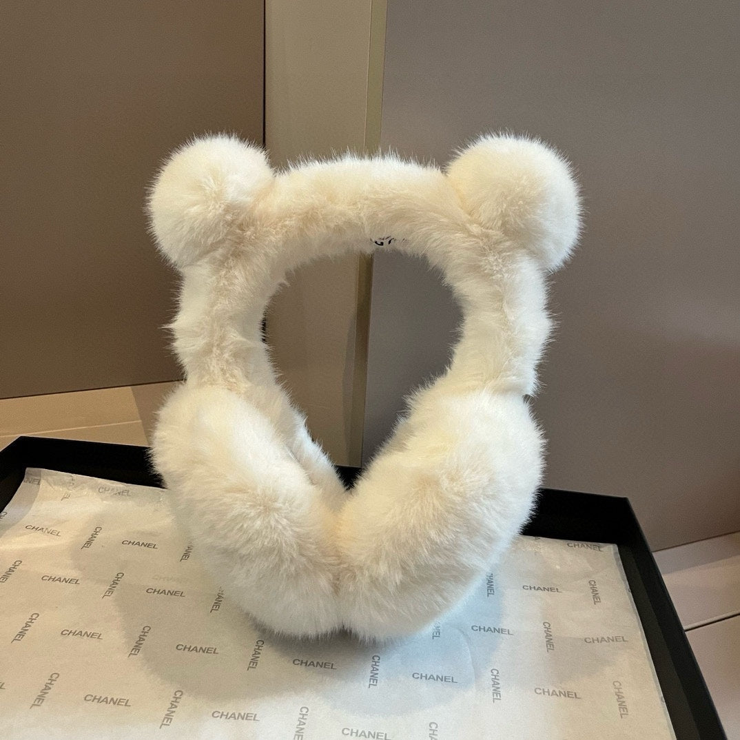 Miu Bear Earmuffs White Fur 490483