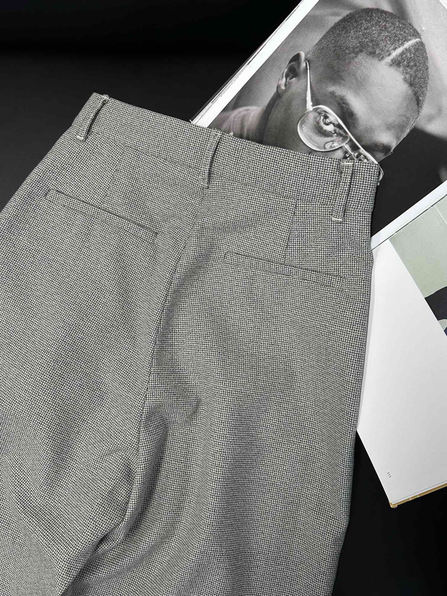 Fendi 25 Shorts Grey Cotton 0030