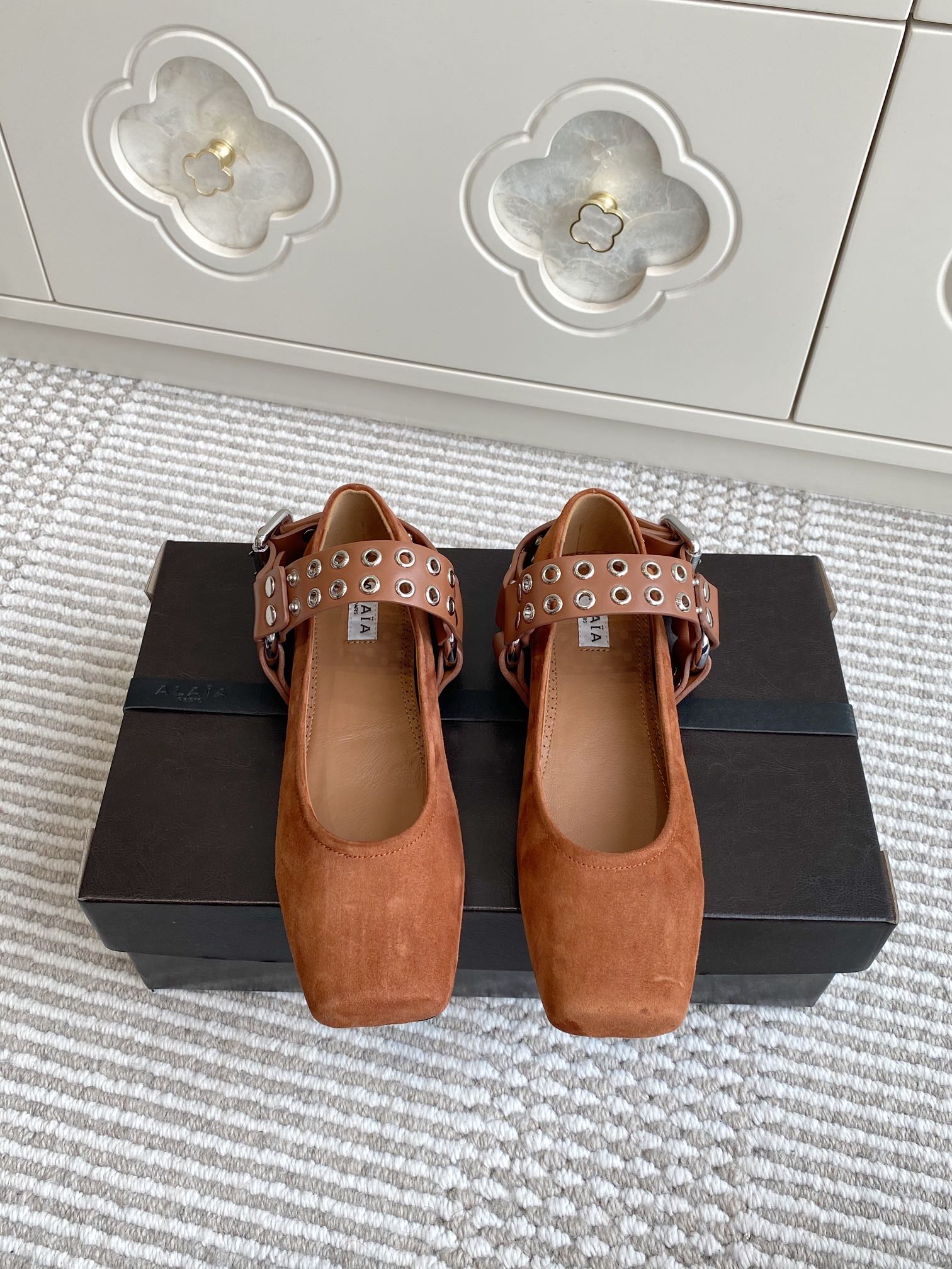 Alaia 25 Biker Ballet Flats Brown Suede 291057